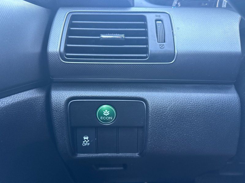 2015 Honda Accord LX photo 27