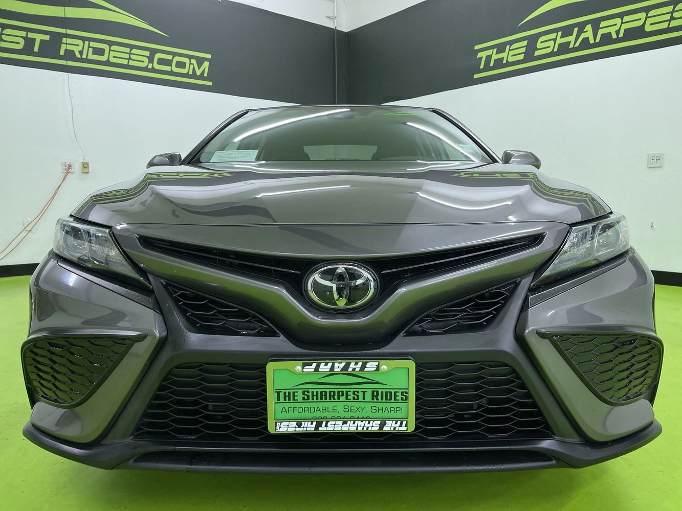 2024 Toyota Camry SE photo 3