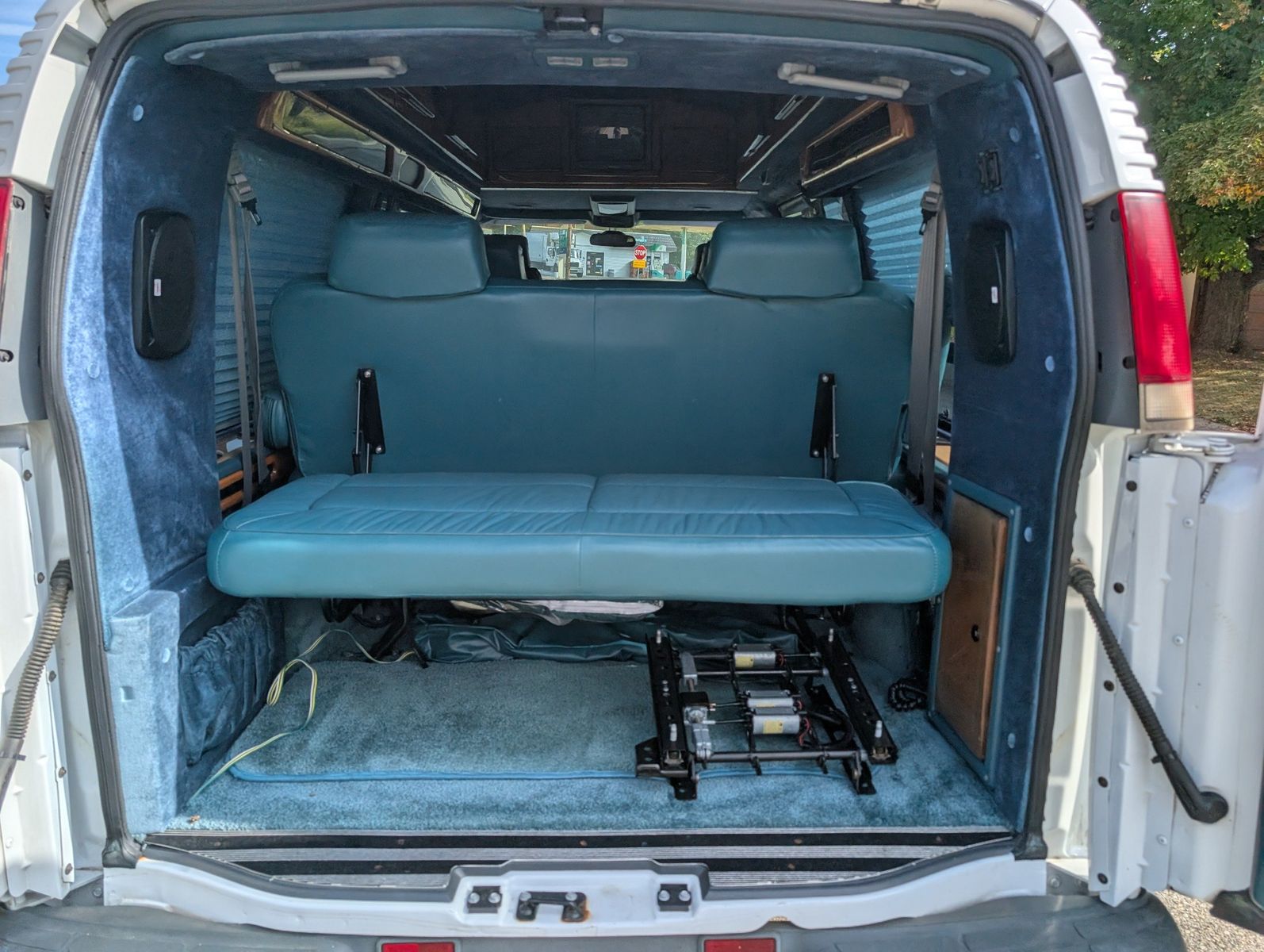 1997 Chevrolet Express G1500 79