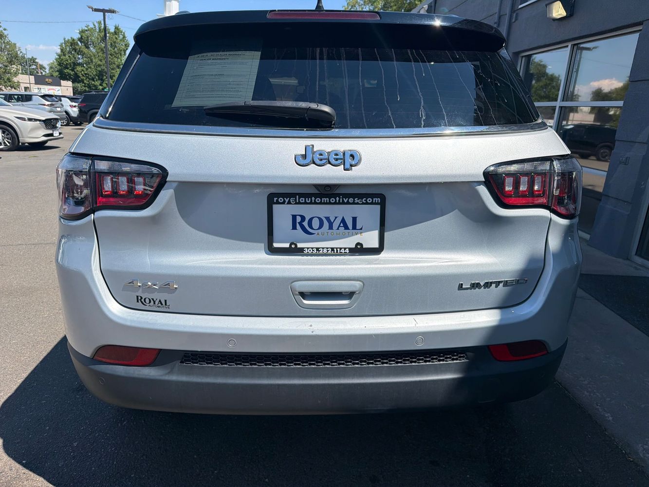 2025 Jeep Compass Limited - Photo 11