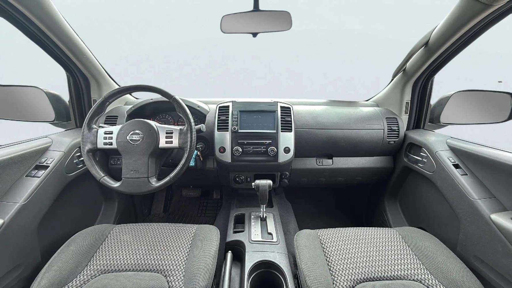2019 Nissan Frontier SV photo 9