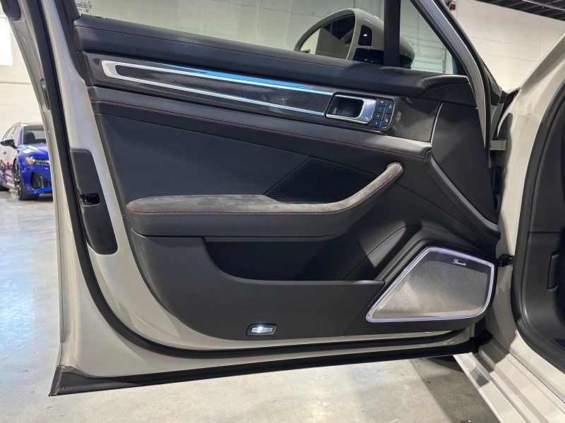 2023 Porsche Panamera GTS, photo 13