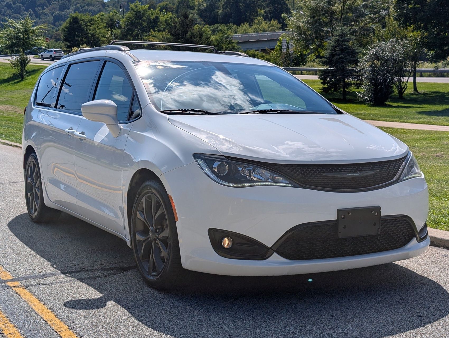 2018 Chrysler Pacifica 2