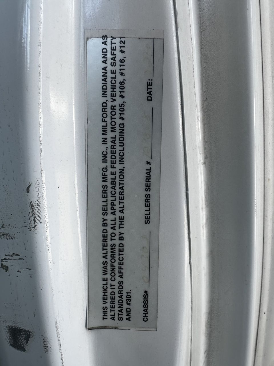 2006 Ford E-450 12