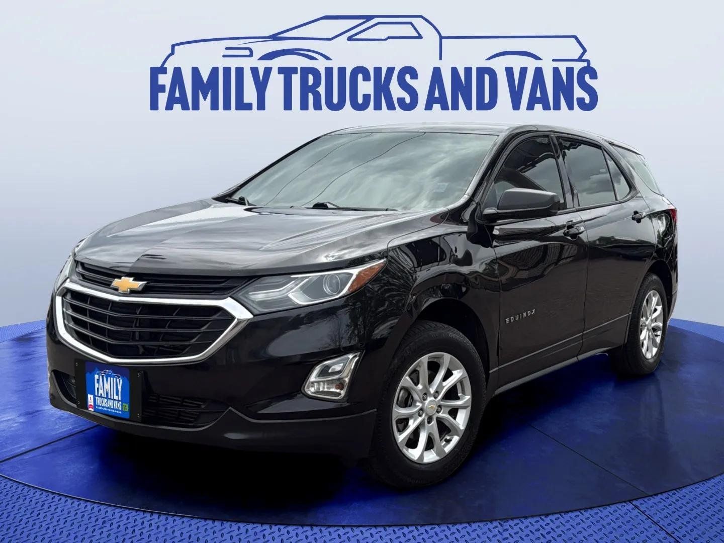 2018 Chevrolet Equinox AWD LS's photo