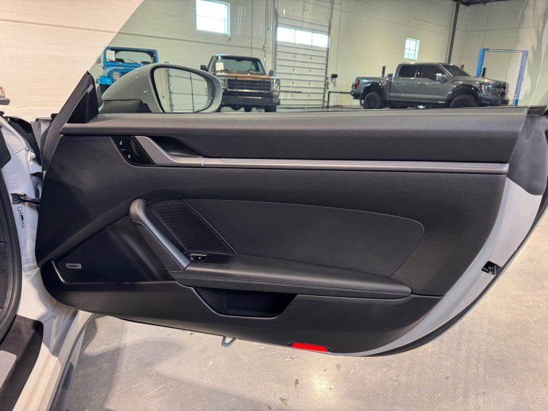 2020 Porsche 911 Carrera 4S, photo 16