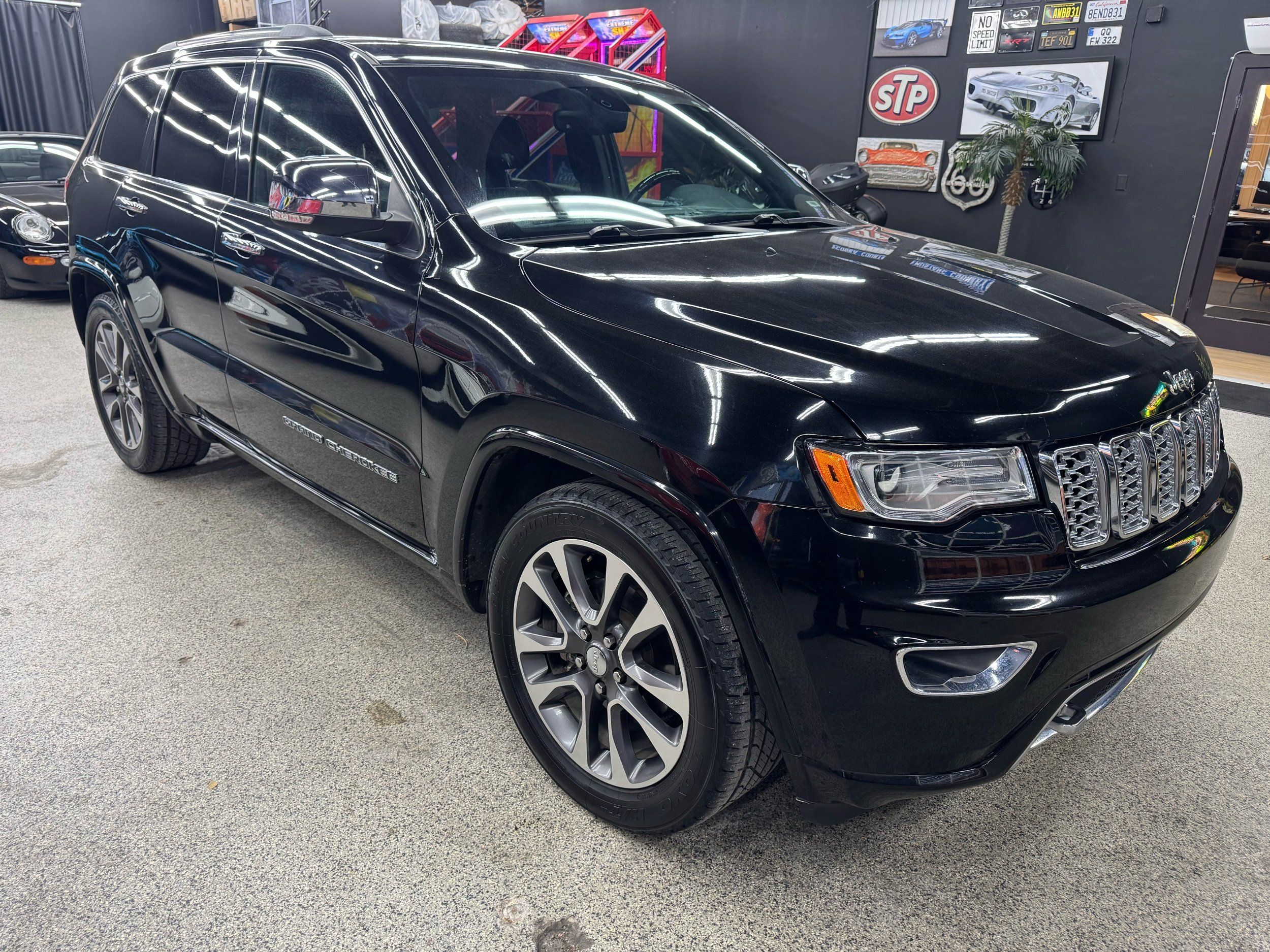 2017 Jeep Grand Cherokee Overland - Photo 7