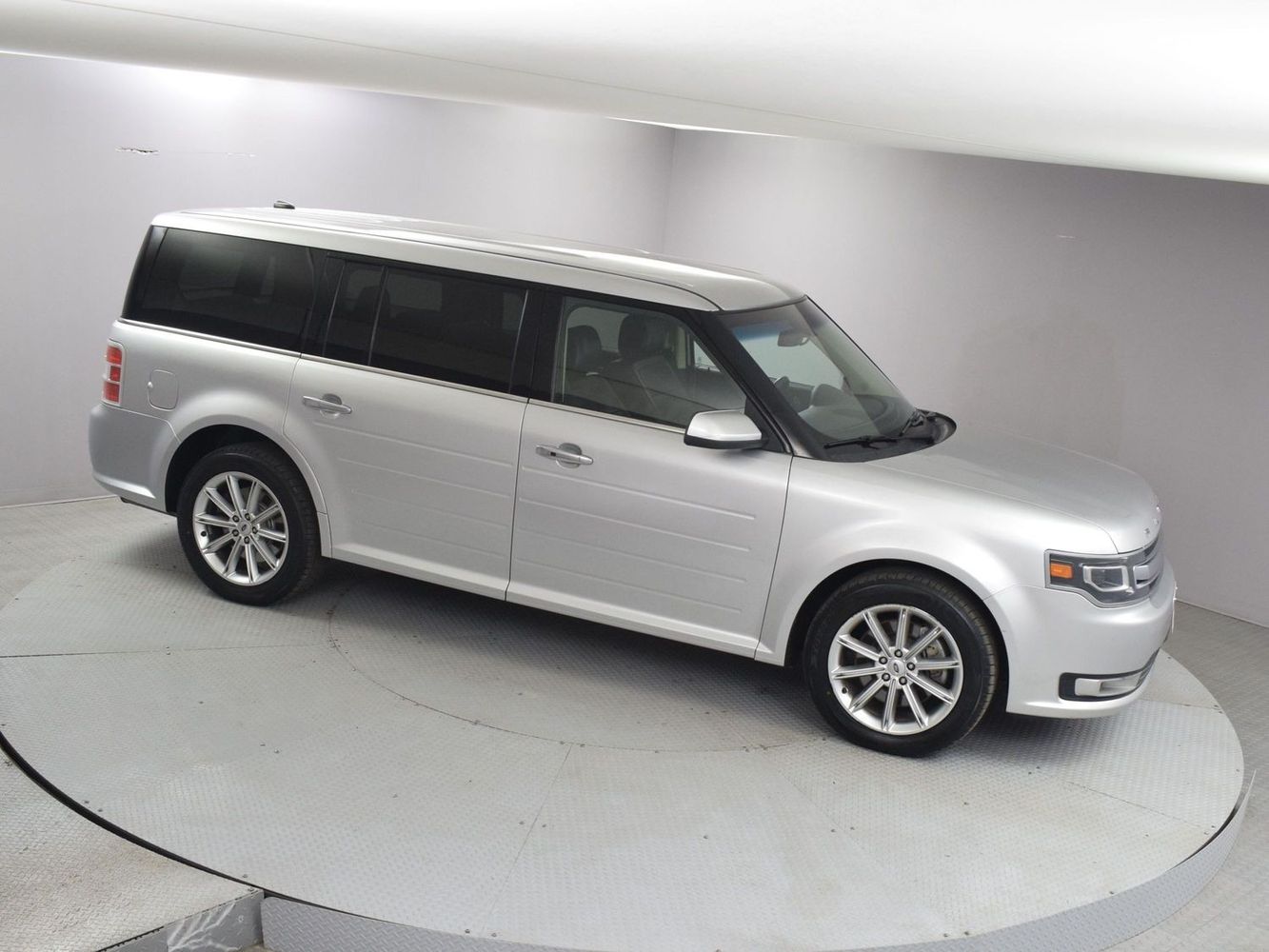 2019 Ford Flex Limited photo 2