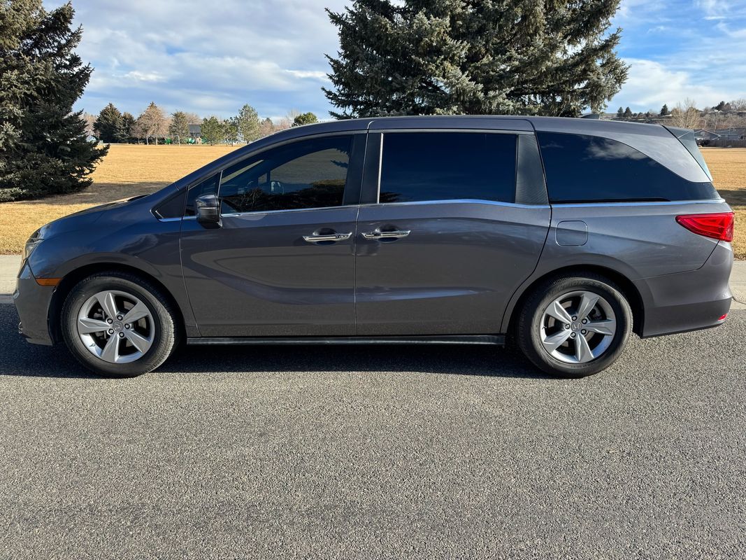 2019 Honda Odyssey EX-L - Photo 8