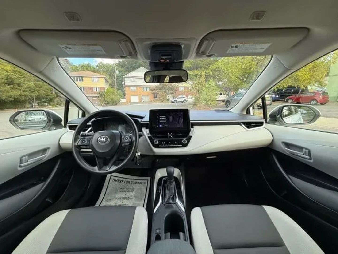 2023 Toyota Corolla LE - Photo 23