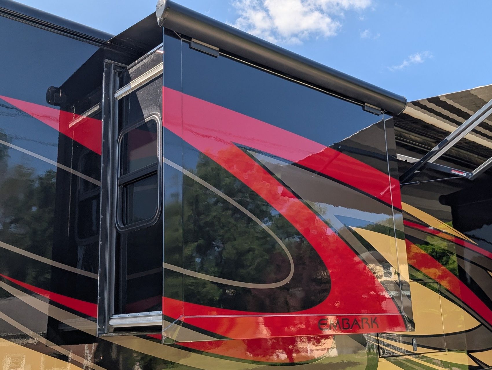 2019 Jayco Embark 30