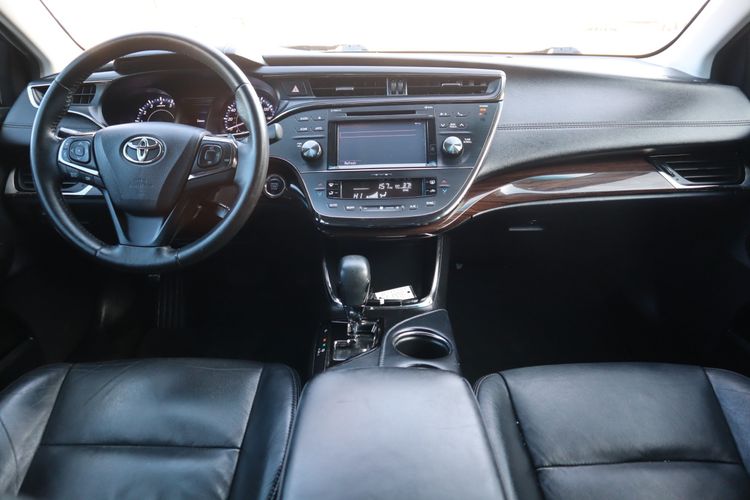 2015 Toyota Avalon XLE Premium | Victory Motors of Colorado