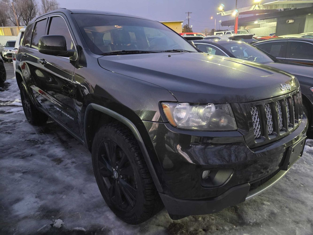 2013 Jeep Grand Cherokee Laredo Altitude's photo