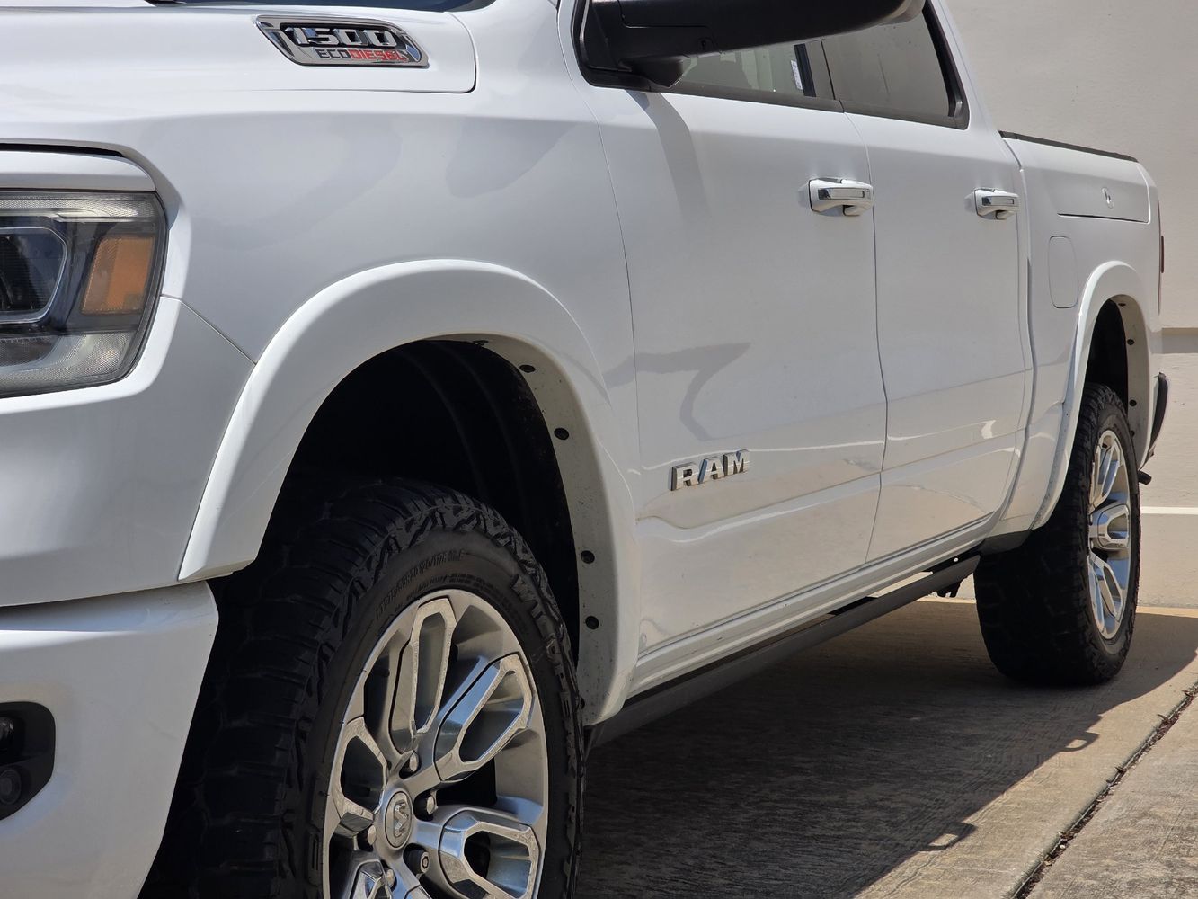 2022 Ram 1500 Laramie photo 33