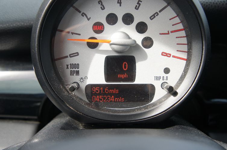 2014 Mini Clubman Base S photo 25