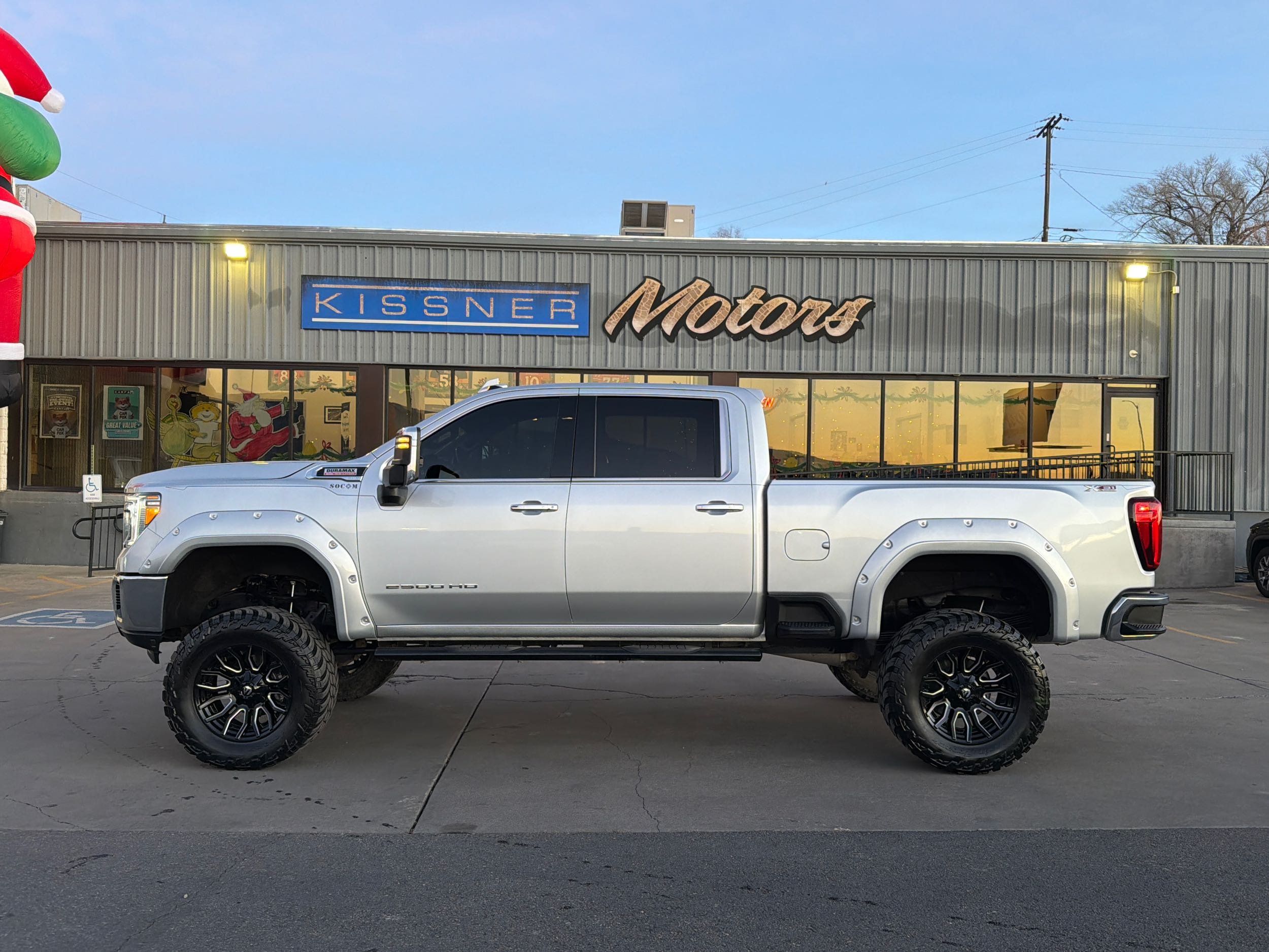 2021 GMC Sierra 2500HD SLT's photo