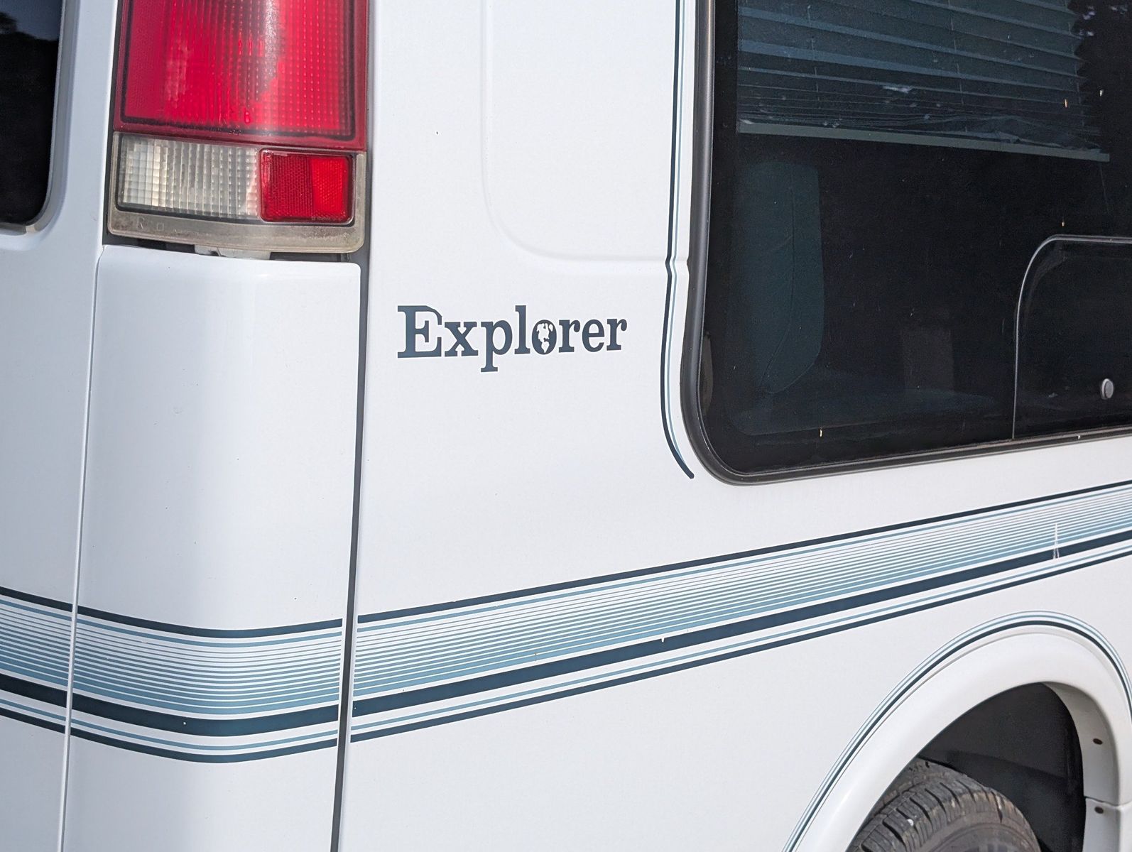 1997 Chevrolet Express G1500 29