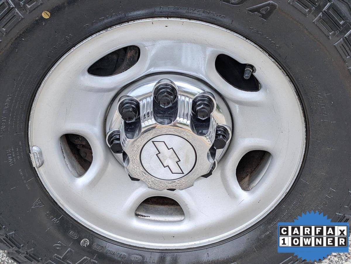 2018 Chevrolet Express 18