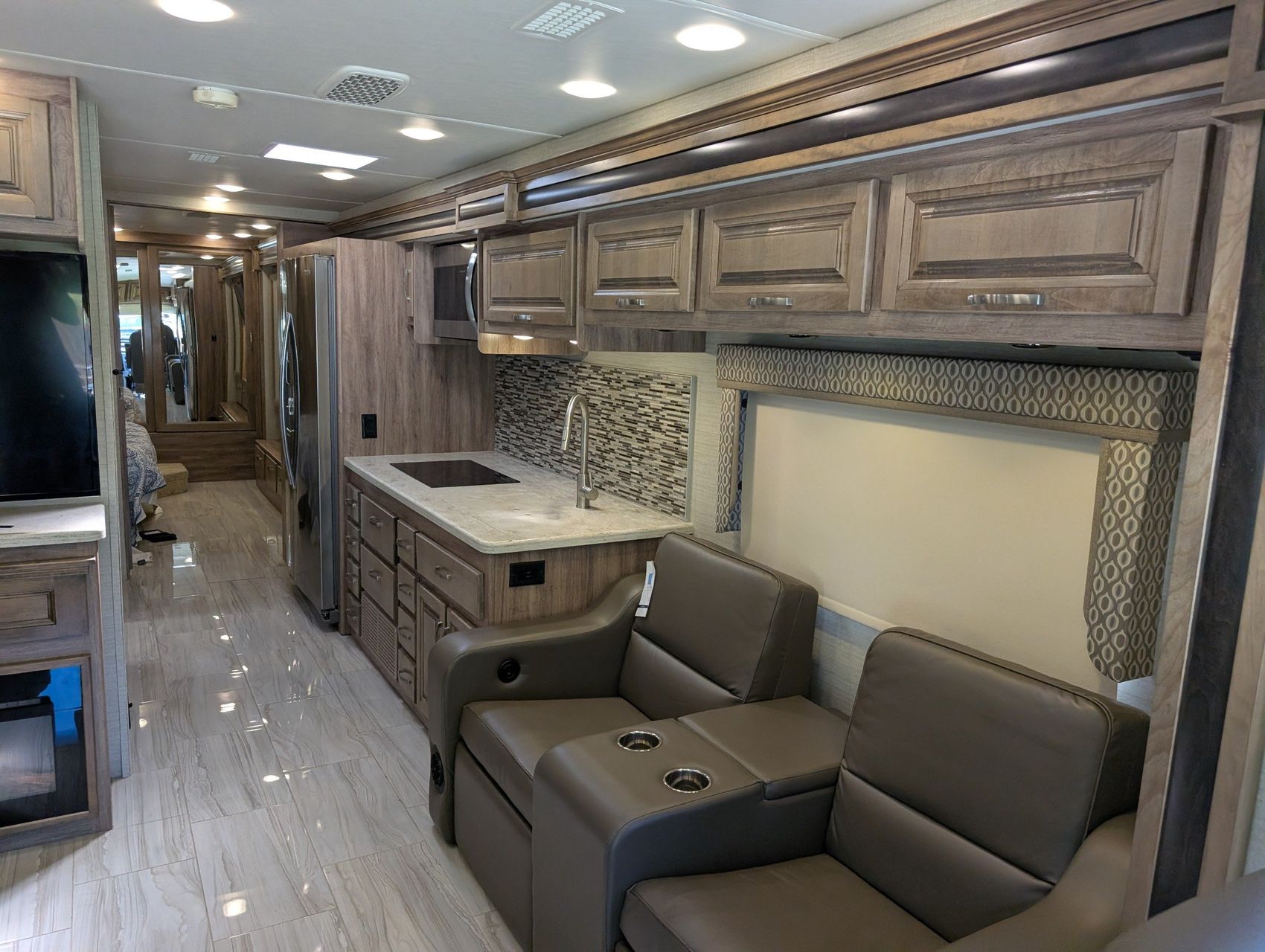 2019 Jayco Embark 82