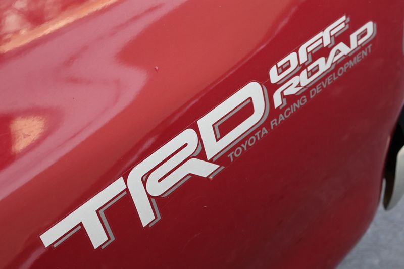 2002 Toyota Tundra SR5 V8 | Victory Motors of Colorado