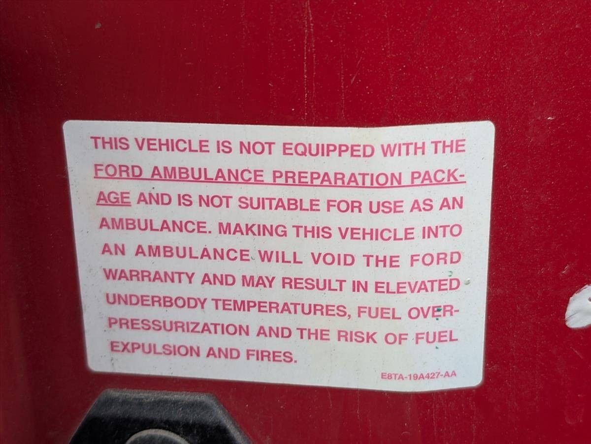 2005 Ford F-450 Super Duty 43