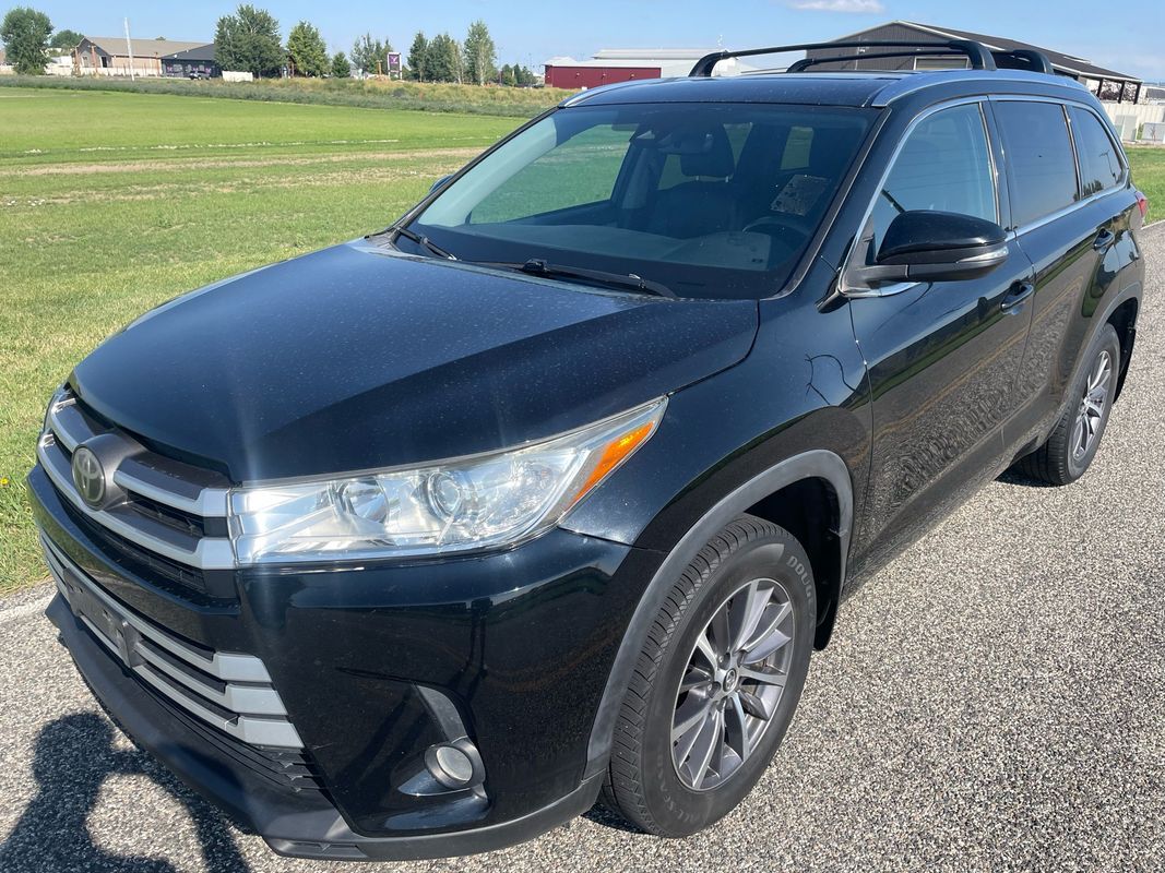 2018 Toyota Highlander XLE's photo