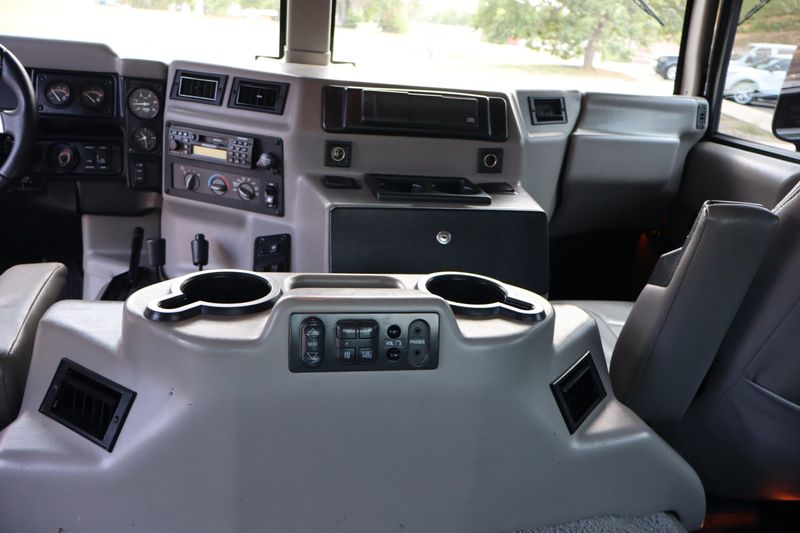 ハインツビル　ハンマーズ　アメフトユニフォーム（米軍感謝の夜2012ver.） 2000 AM General Hummer Wagon | Victory Motors of Colorado