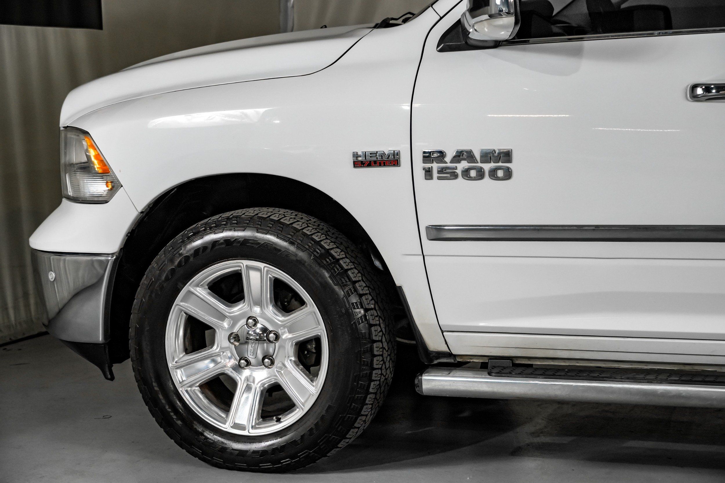 2017 RAM Ram 1500 Pickup Lone Star Silver - Photo 12