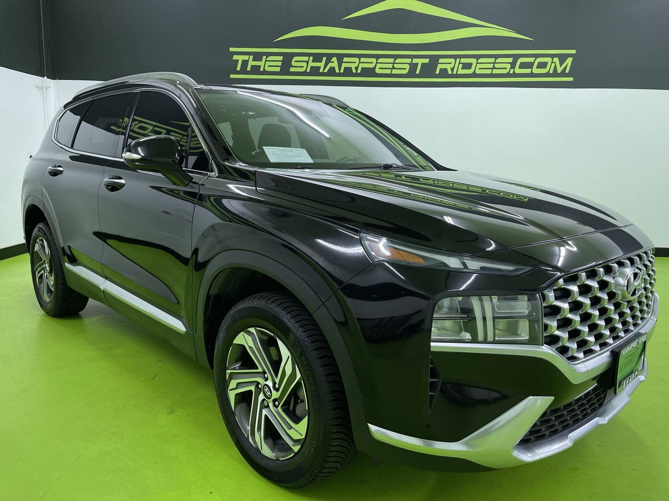 2022 Hyundai Santa Fe SEL Premium photo 2