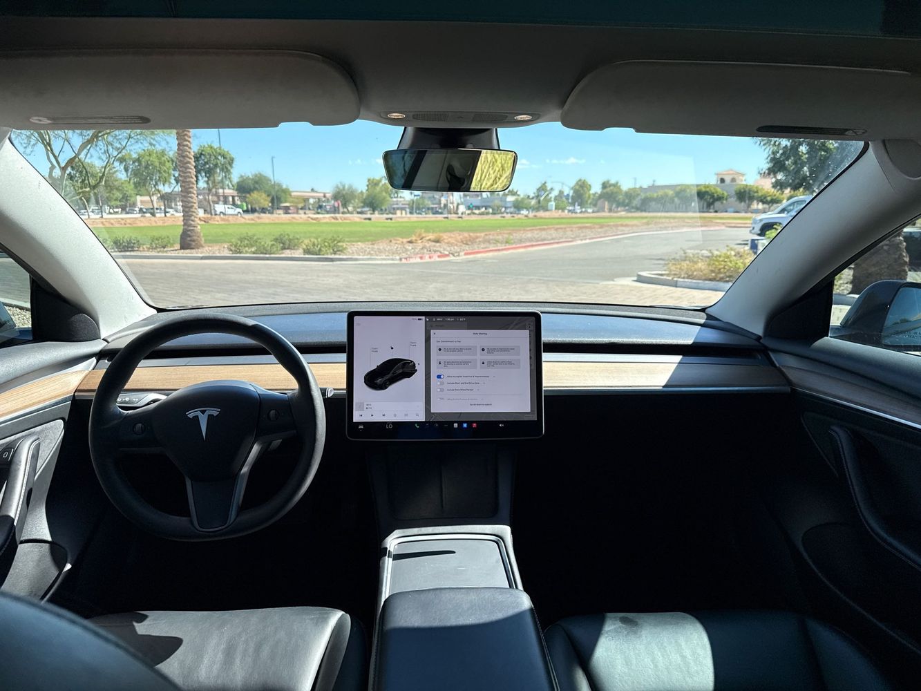 2021 Tesla Model 3 Standard Range Plus photo 11
