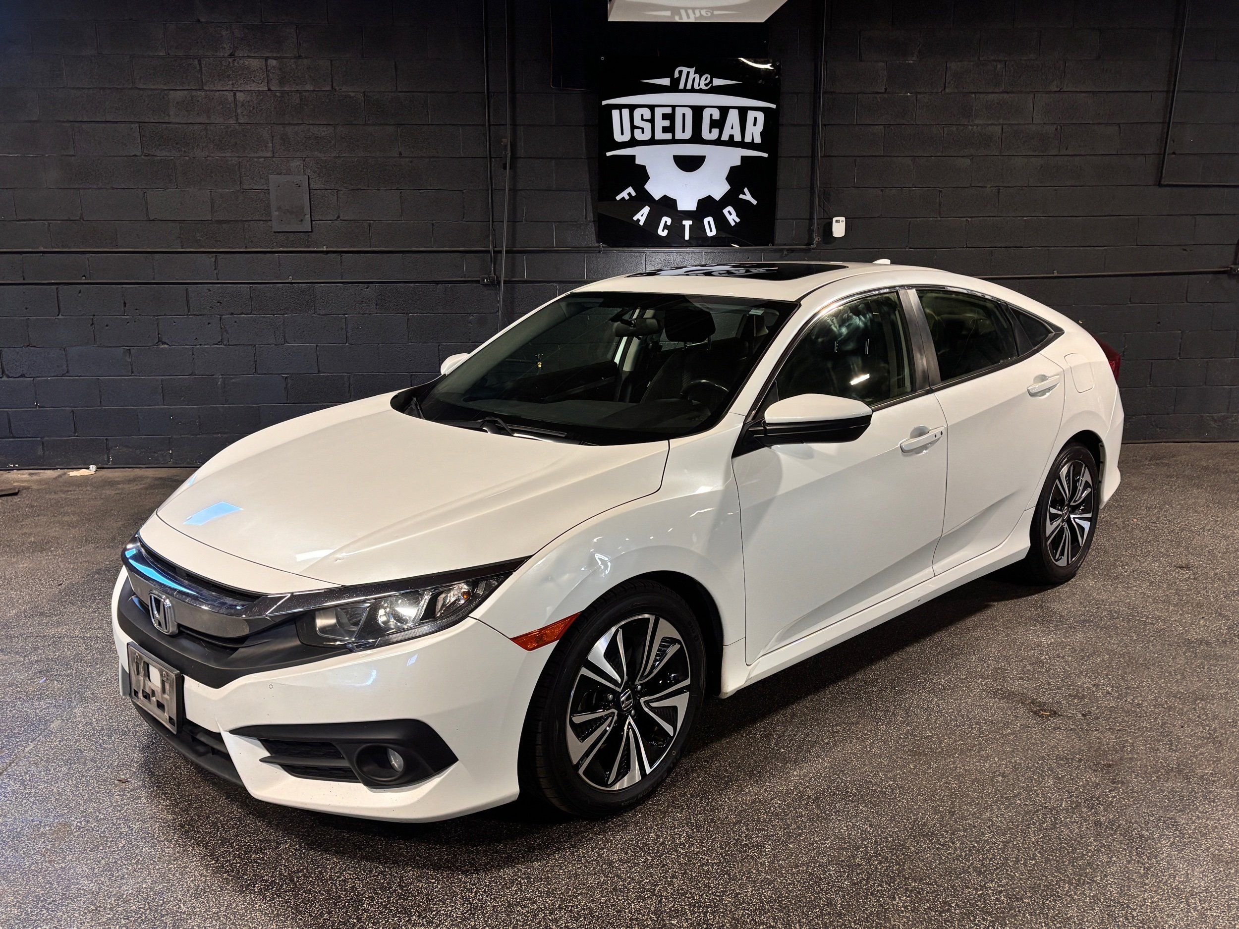 2018 Honda Civic EX-T CVT's photo