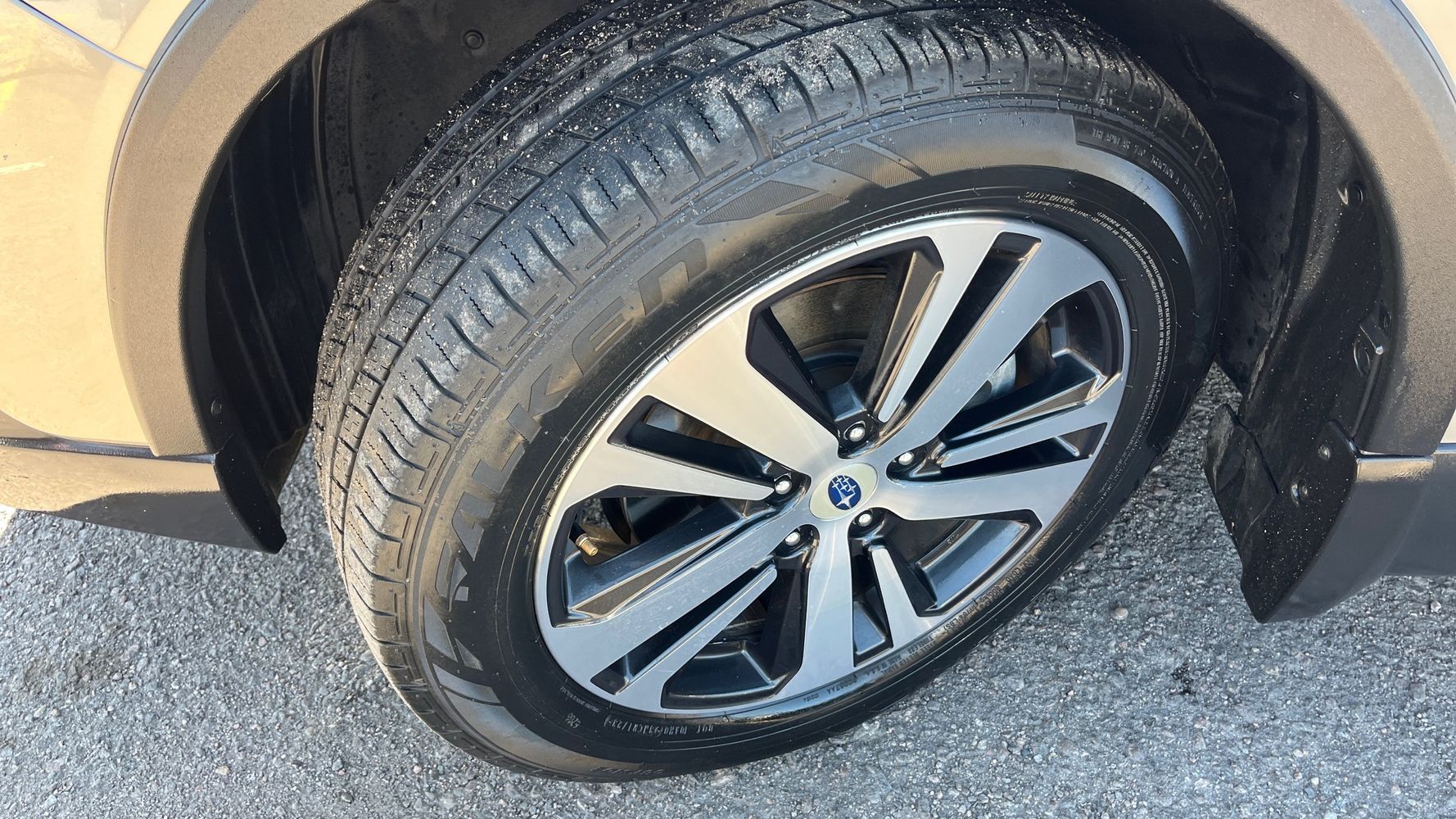 2018 Subaru Outback 2.5i Limited photo 25