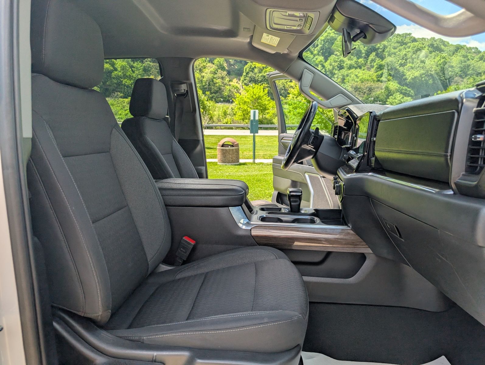 2023 Chevrolet Silverado 1500 75