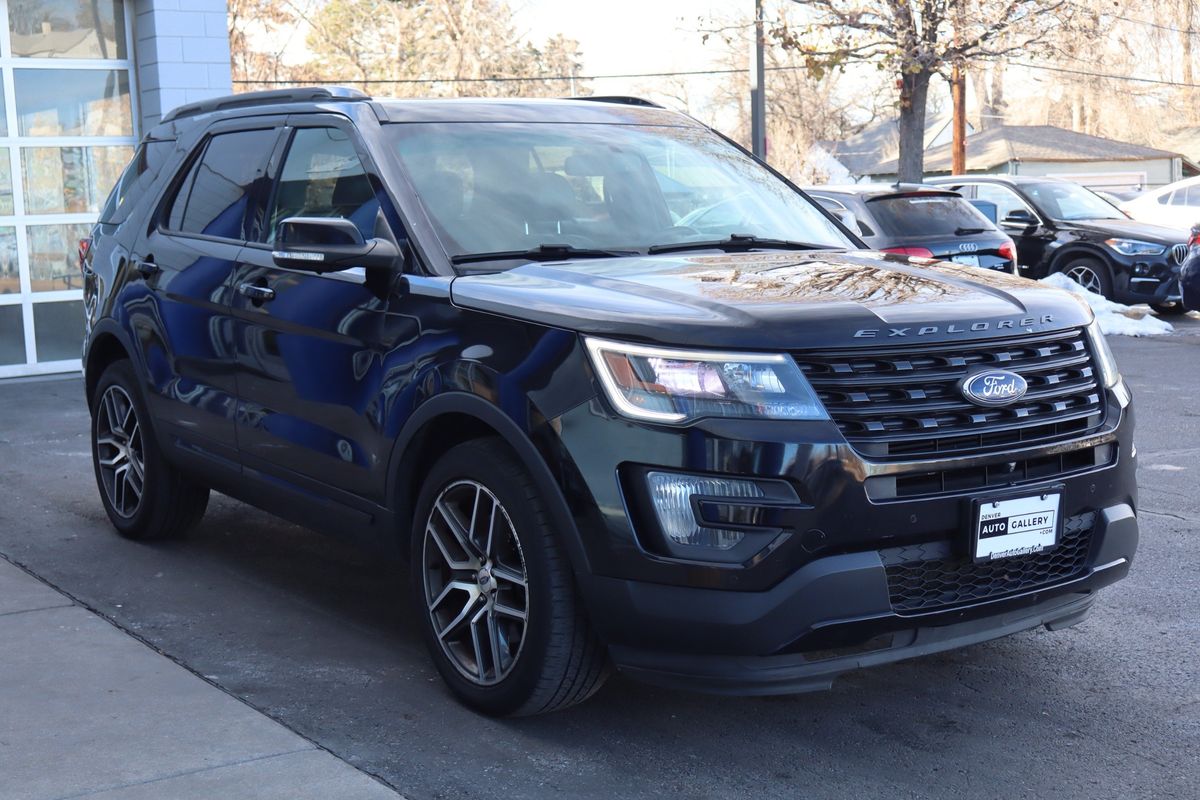 2016 Ford Explorer Sport