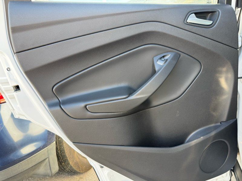 2018 Ford Escape SE photo 24