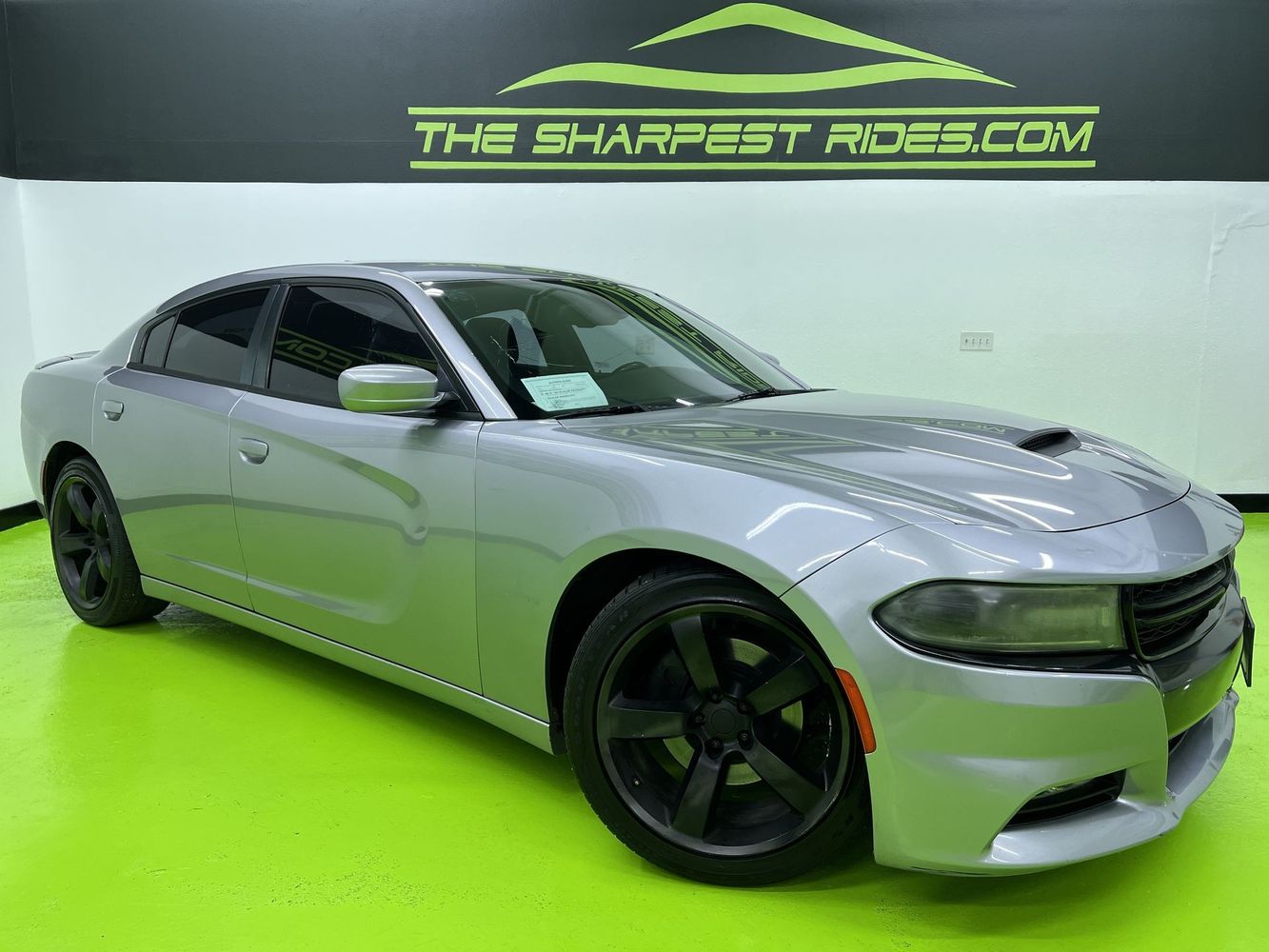2016 Dodge Charger R/T's photo