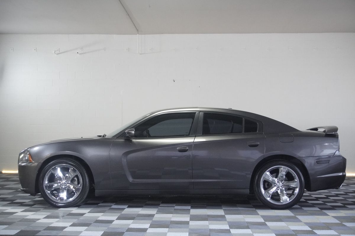 2013 Dodge Charger SXT