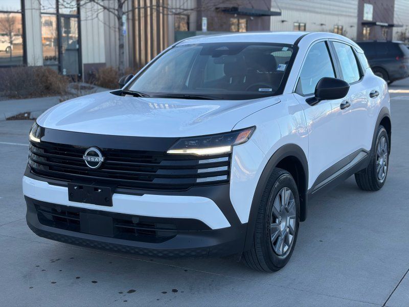 2025 Nissan Kicks S AWD