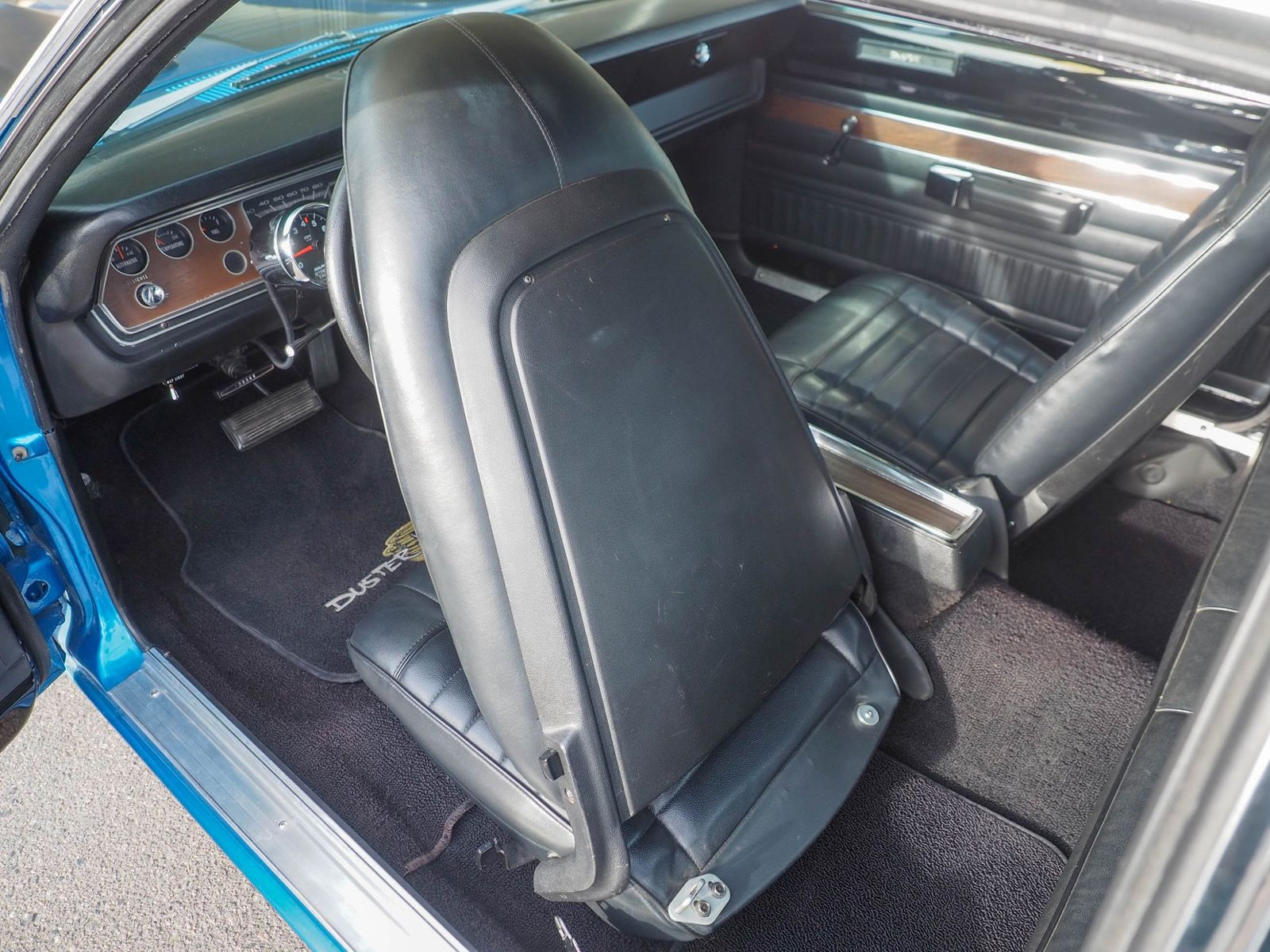 1972 Plymouth Duster 59