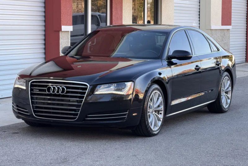 2011 Audi A8 4.2 quattro Tiptronic's photo