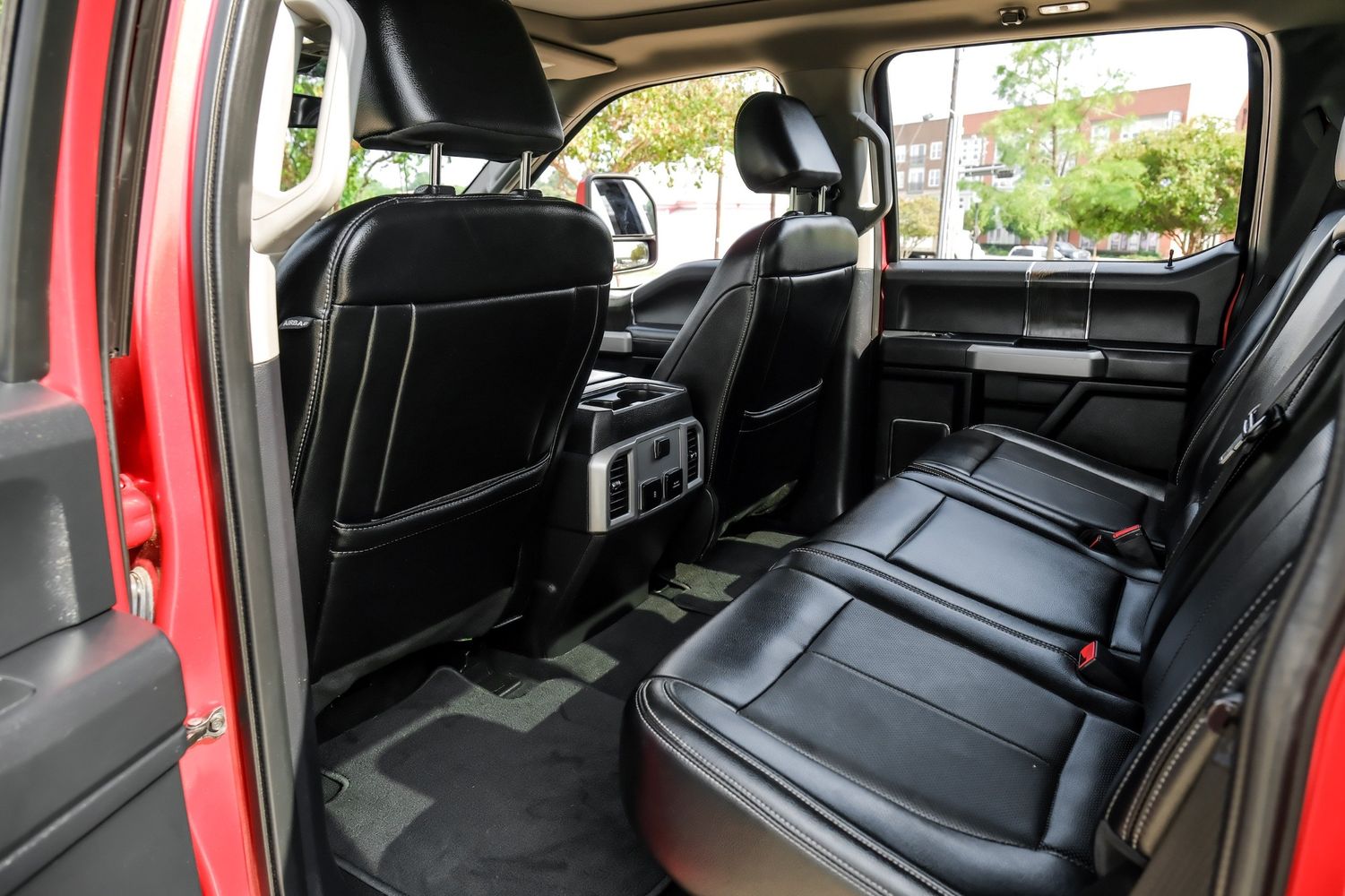 2021 Ford F-250 Lariat photo 45
