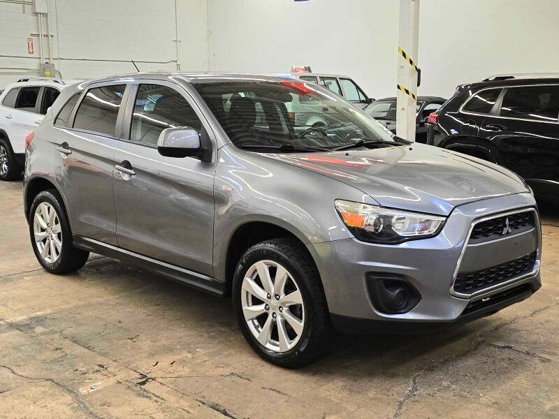 2015 Mitsubishi Outlander Sport 2.0 ES AWC CVT's photo