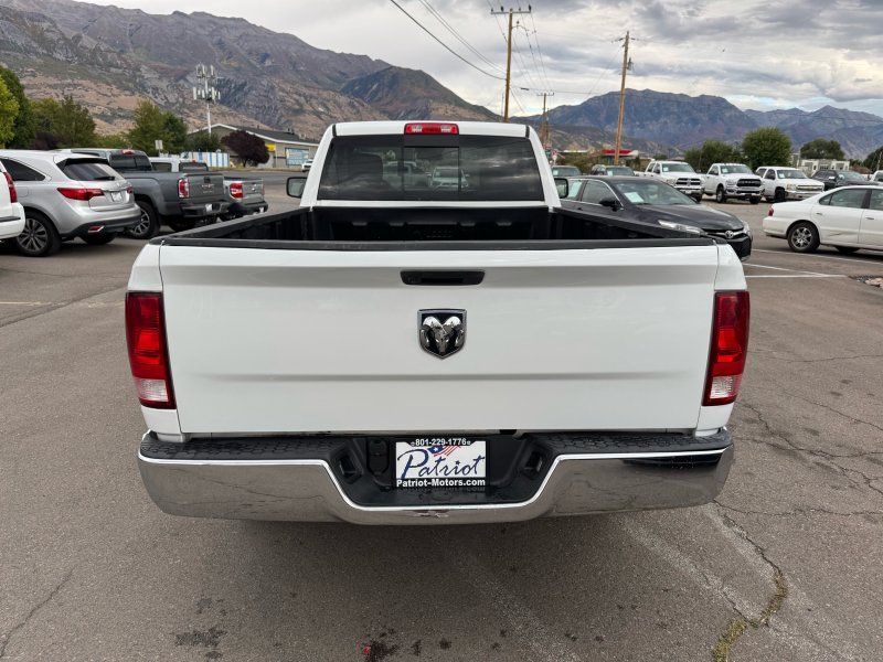 2019 Ram 1500 Classic SLT photo 6