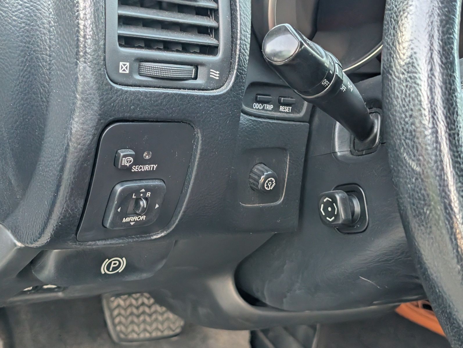 2003 Lexus SC 430 49