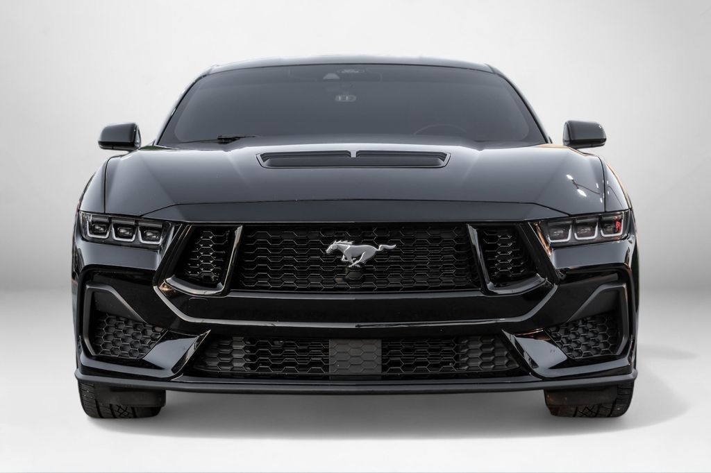 2024 Ford Mustang GT photo 3