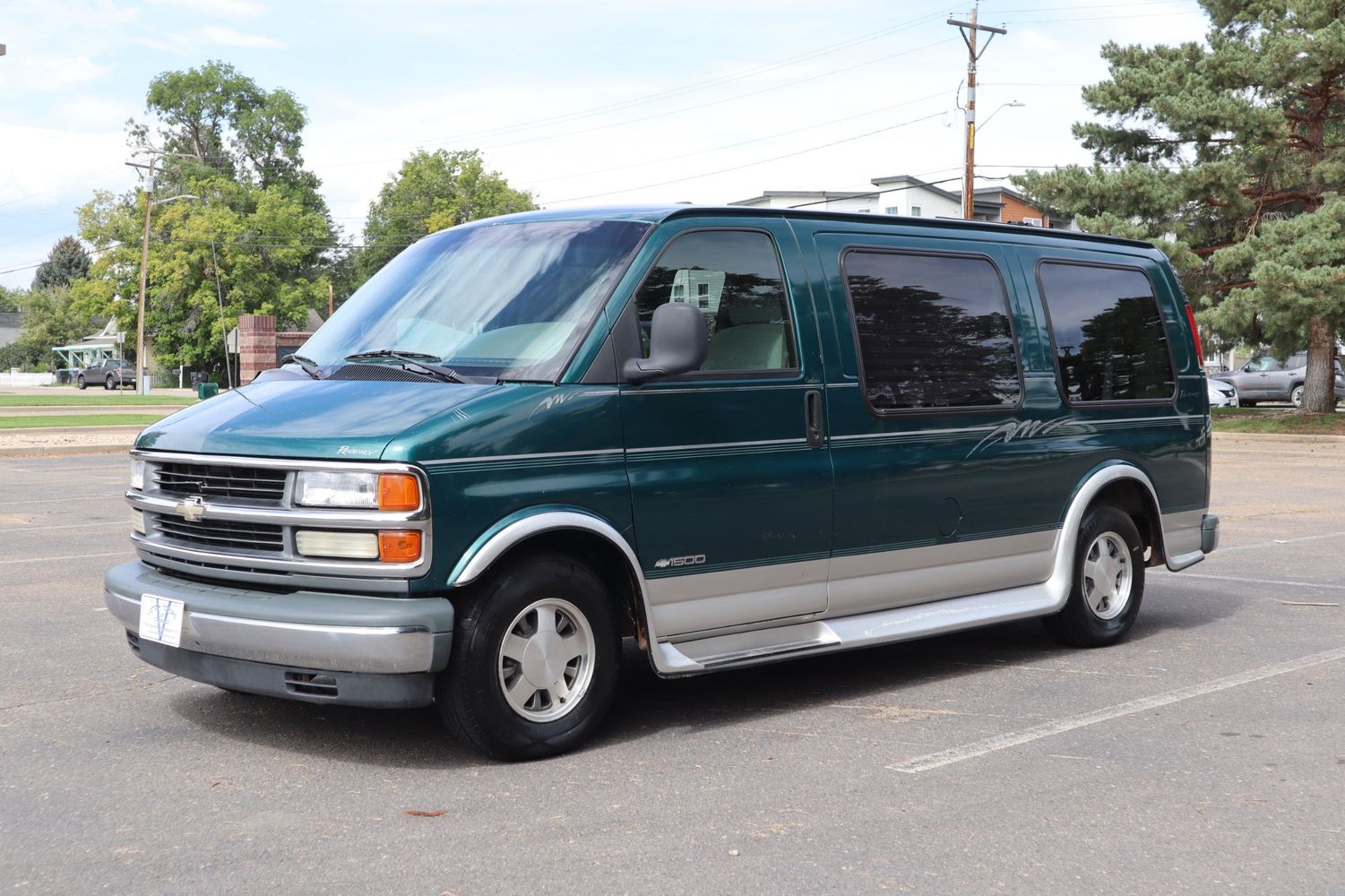 1999 Chevrolet Express Cargo G1500 | Victory Motors of Colorado