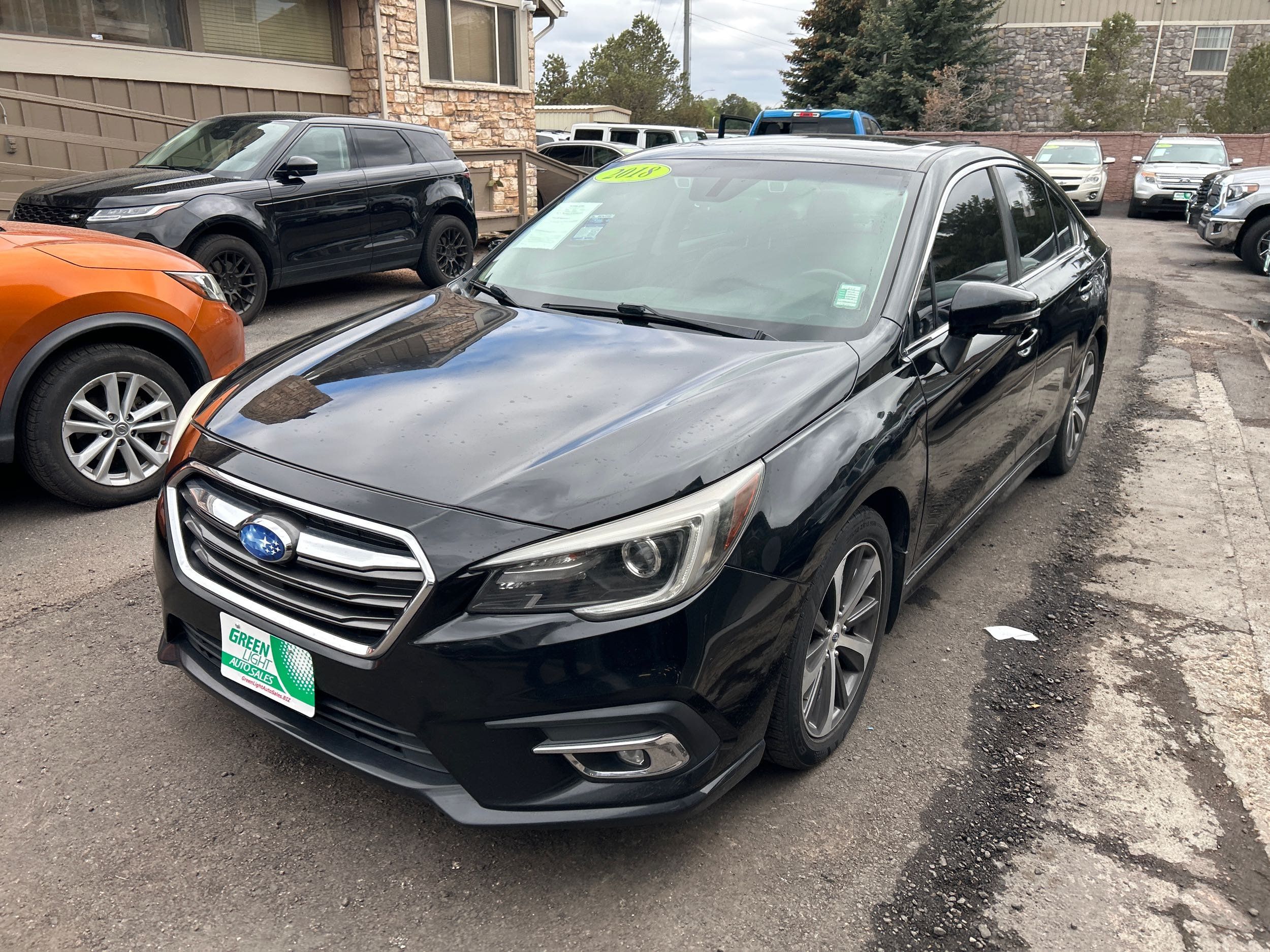 2018 Subaru Legacy 3.6R Limited's photo