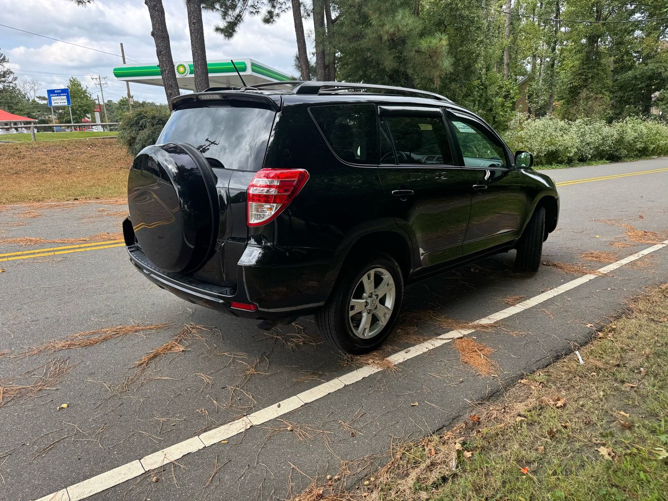 2011 Toyota RAV4 Base photo 7