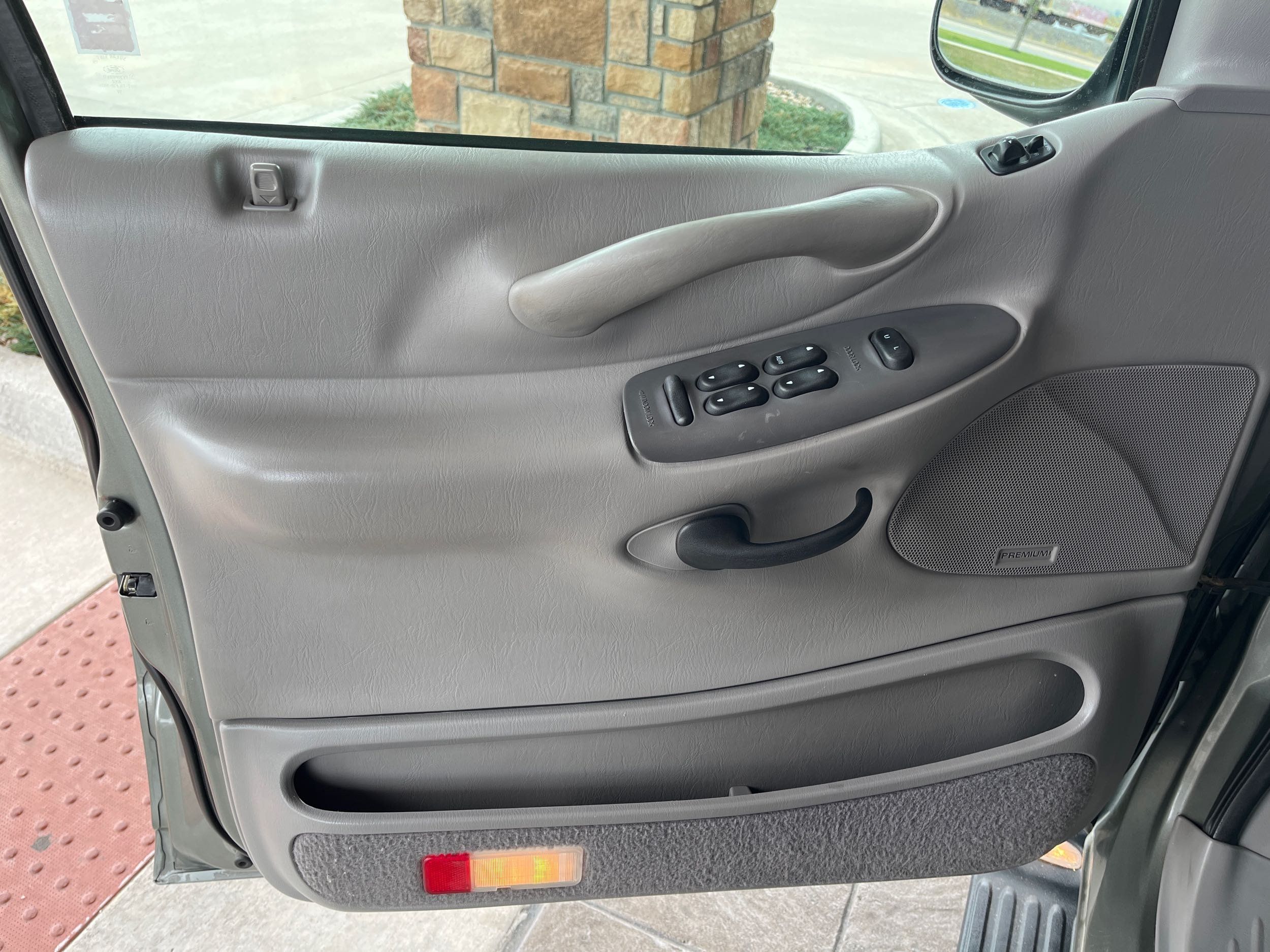 1999 Ford Expedition XLT photo 9