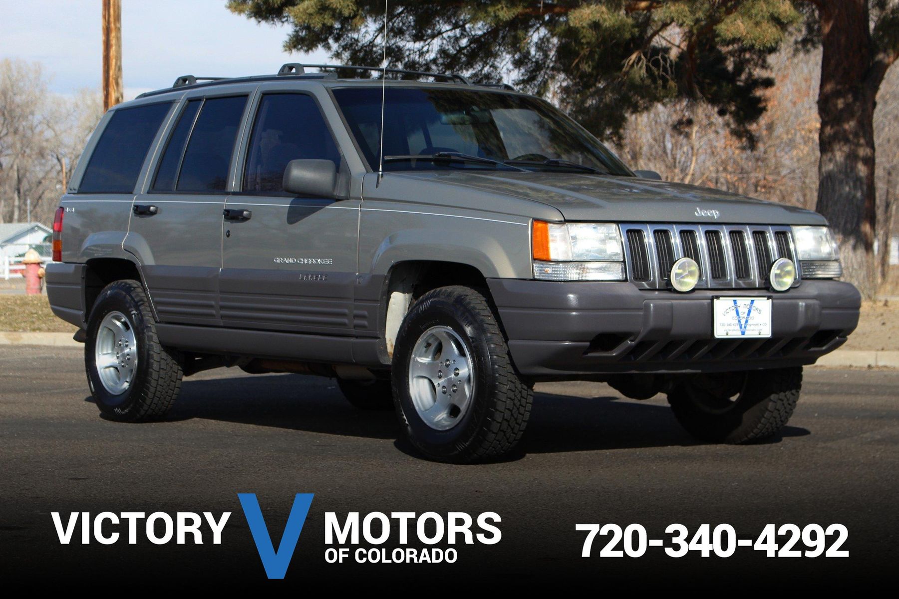 1998 Jeep Grand Cherokee Laredo | Victory Motors of Colorado